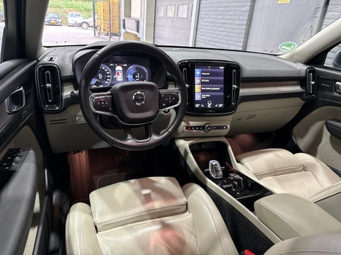 Volvo XC40 1.5 T5 Recharge Inscription | Harman/Kardon | BLIS | Camera | Pilot Assist | Memory | ACC | 19 Inch