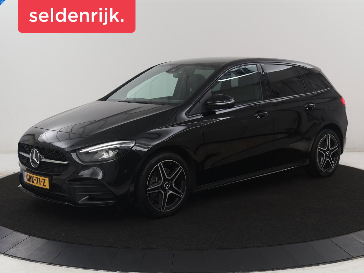 Mercedes-Benz B-Klasse 250 e Premium Plus AMG-Line | Camera | Navigatie | LED | Stoelverwarming |
