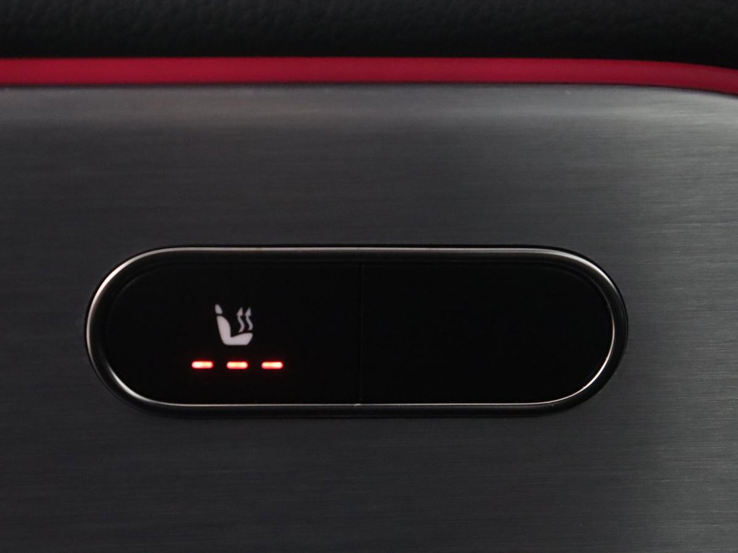 Mercedes-Benz B-Klasse 250 e Premium Plus AMG-Line | Camera | Navigatie | LED | Stoelverwarming |