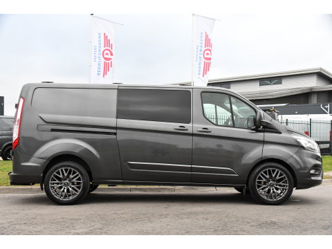 Ford Transit Custom 300 2.0 TDCI L2H1 DC Raptor Edition Limited Camera, Cruise, Carplay, 130pk, Automaat, Sensoren, Multimedia, 2 x Schuifdeur, UNIEK!