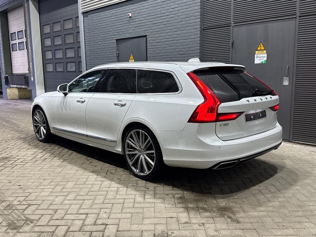 Volvo V90 2.0 T5 Inscription | Bowers&Wilkins | Pilot Assist | Panoramadak | BLIS | Standkachel | 21 Inch