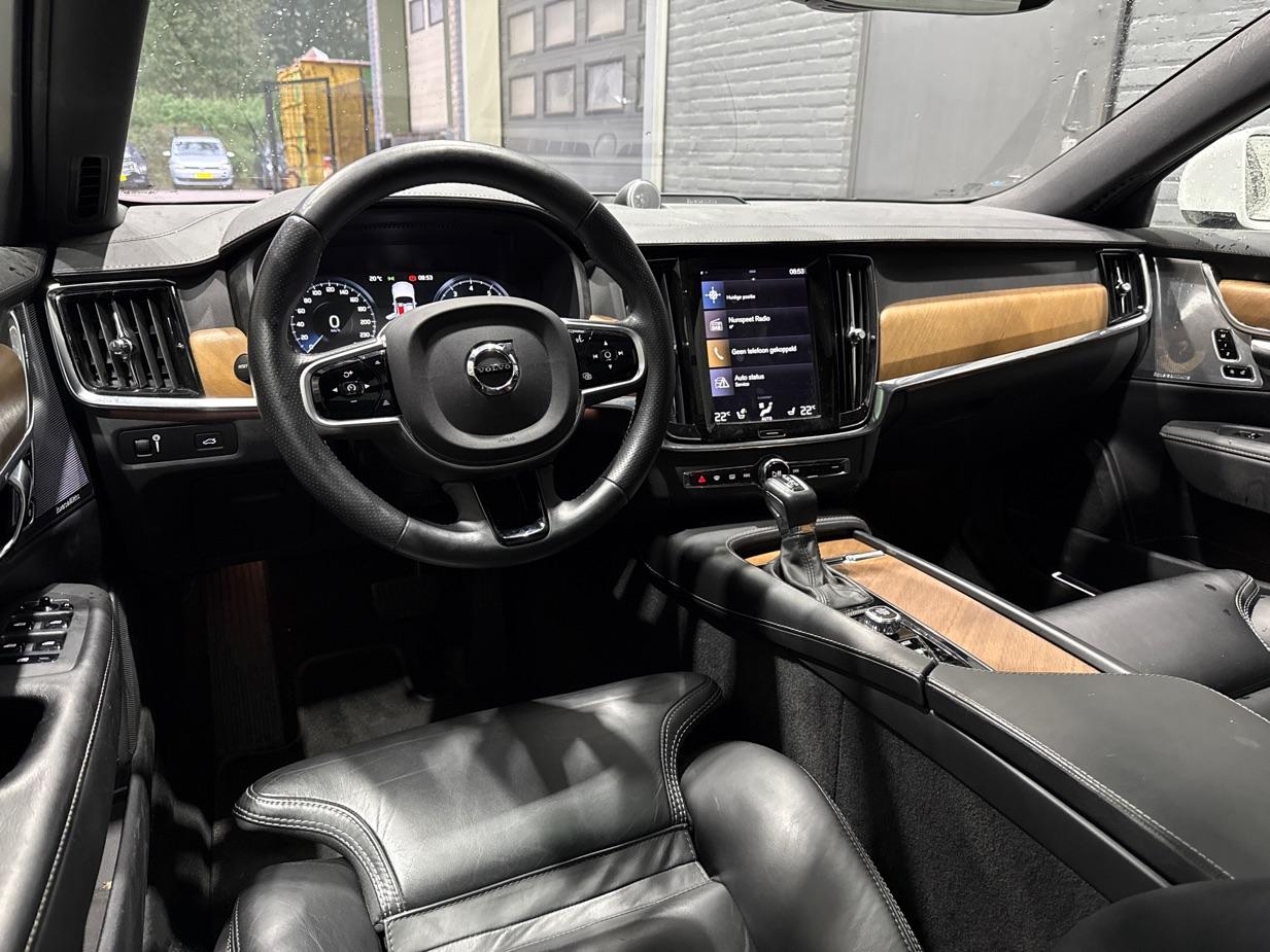 Volvo V90 2.0 T5 Inscription | Bowers&Wilkins | Pilot Assist | Panoramadak | BLIS | Standkachel | 21 Inch
