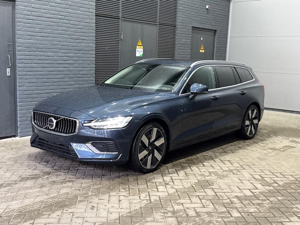 Volvo V60 T6 Plus Bright | Pilot Assist | Panoramadak | Harman/Kardon | BLIS | Keyless