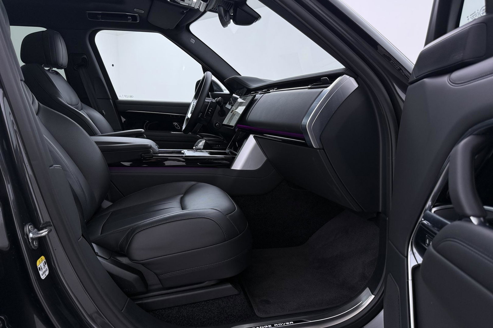 Land Rover Range Rover 3.0 P550e HSE | Meridian 3D | Shadow Exterior Pack | Massage | 360° Camera | 4-Wielbesturing | 22 Inch