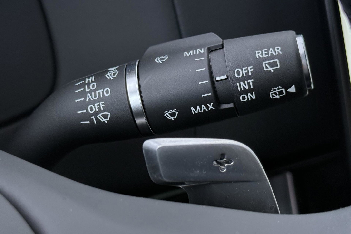 Land Rover Range Rover 3.0 P550e HSE | Meridian 3D | Shadow Exterior Pack | Massage | 360° Camera | 4-Wielbesturing | 22 Inch