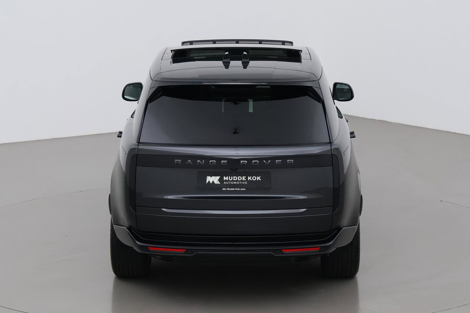 Land Rover Range Rover 3.0 P550e HSE | Meridian 3D | Shadow Exterior Pack | Massage | 360° Camera | 4-Wielbesturing | 22 Inch