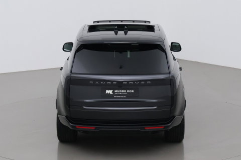 Land Rover Range Rover 3.0 P550e HSE | Meridian 3D | Shadow Exterior Pack | Massage | 360° Camera | 4-Wielbesturing | 22 Inch