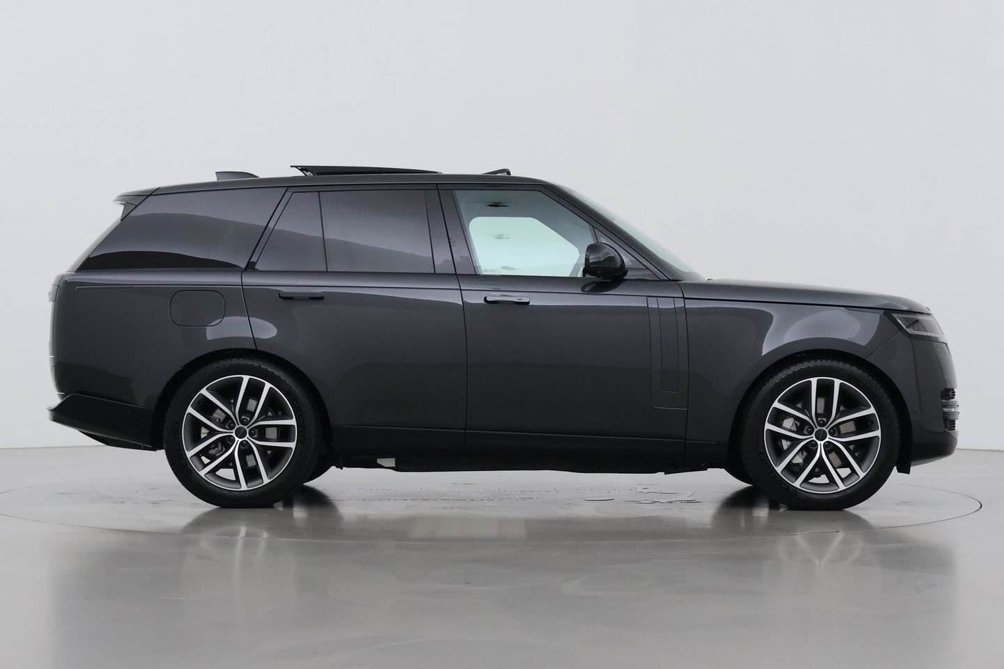 Land Rover Range Rover 3.0 P550e HSE | Meridian 3D | Shadow Exterior Pack | Massage | 360° Camera | 4-Wielbesturing | 22 Inch