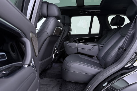Land Rover Range Rover 3.0 P550e Autobiography | 23 Inch | Meridian Signature | Shadow Exterior Pack | Panoramadak | Towing Pack