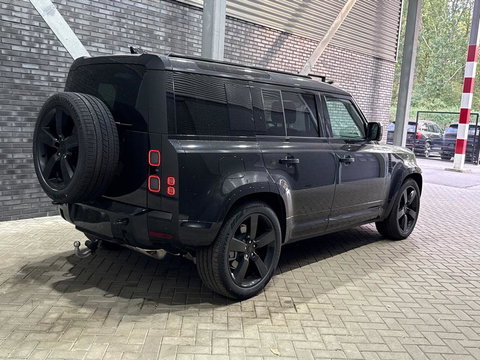 Land Rover Defender 2.0 P300e 110 X-Dynamic HSE | 6-Persoons | Meridian Surround | ClearSight | Panoramadak | Trekhaak | Stoelventilatie