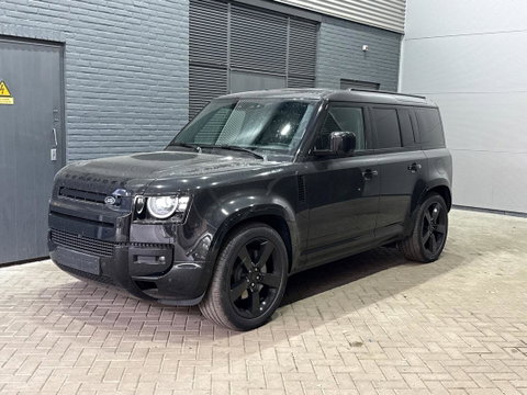 Land Rover Defender 2.0 P300e 110 X-Dynamic HSE | 6-Persoons | Meridian Surround | ClearSight | Panoramadak | Trekhaak | Stoelventilatie