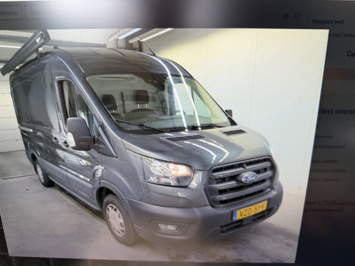 Ford Transit 290 2.0 TDCI L2H2 Trend / vaste prijs rijklaar € 25.950 ex btw / lease vanaf € 424 / euro 6 / bpm vrij / ingerichte laadruimte / onderweg naar ons toe