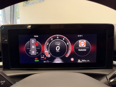 Volkswagen T-Roc 1.5 eTsi R-Line First Edition IQ-light Adaptive-Cruise