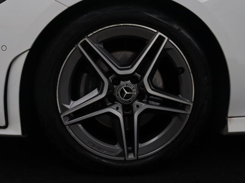 Mercedes-Benz CLA-Klasse Shooting Brake 180 Business Solution AMG