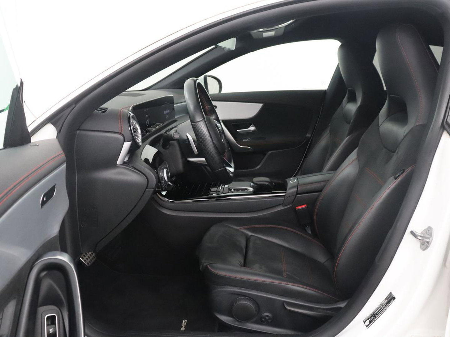 Mercedes-Benz CLA-Klasse Shooting Brake 180 Business Solution AMG