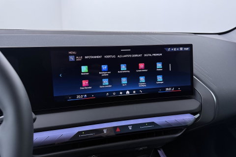 BMW X3 30e xDrive | Harman/Kardon | Stoelventilatie | 360° Camera | Trekhaak | Adaptief onderstel | BLIS | Head-Up | Keyless