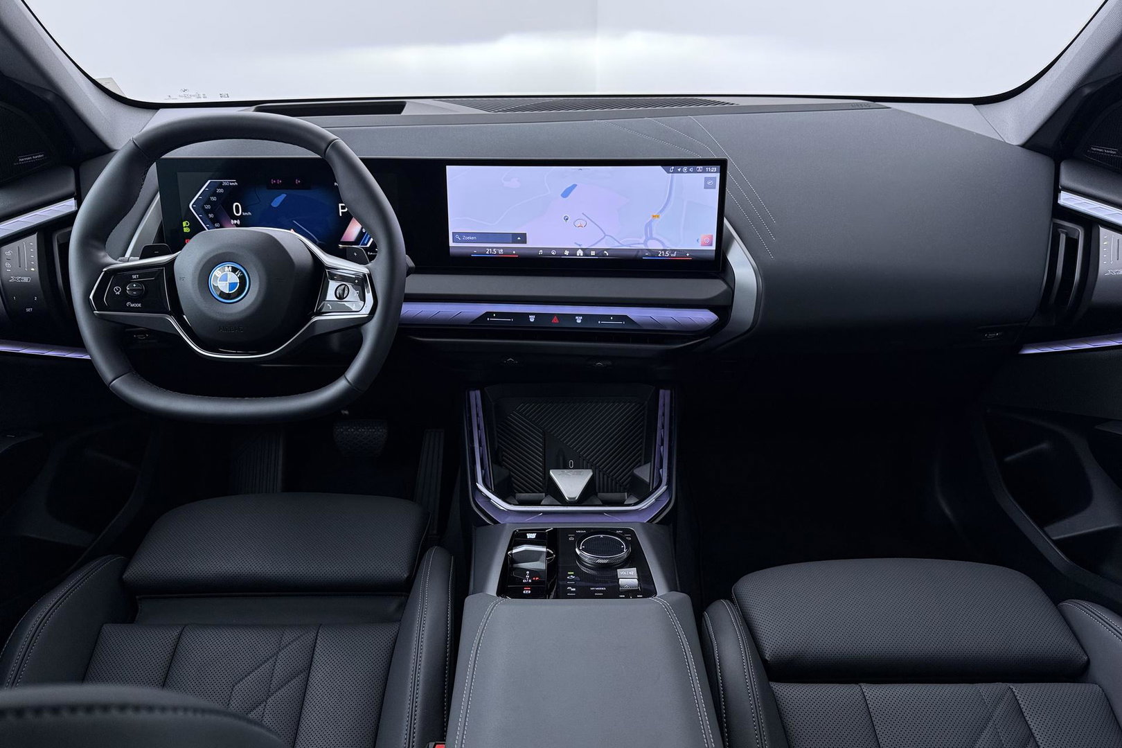 BMW X3 30e xDrive | Harman/Kardon | Stoelventilatie | 360° Camera | Trekhaak | Adaptief onderstel | BLIS | Head-Up | Keyless