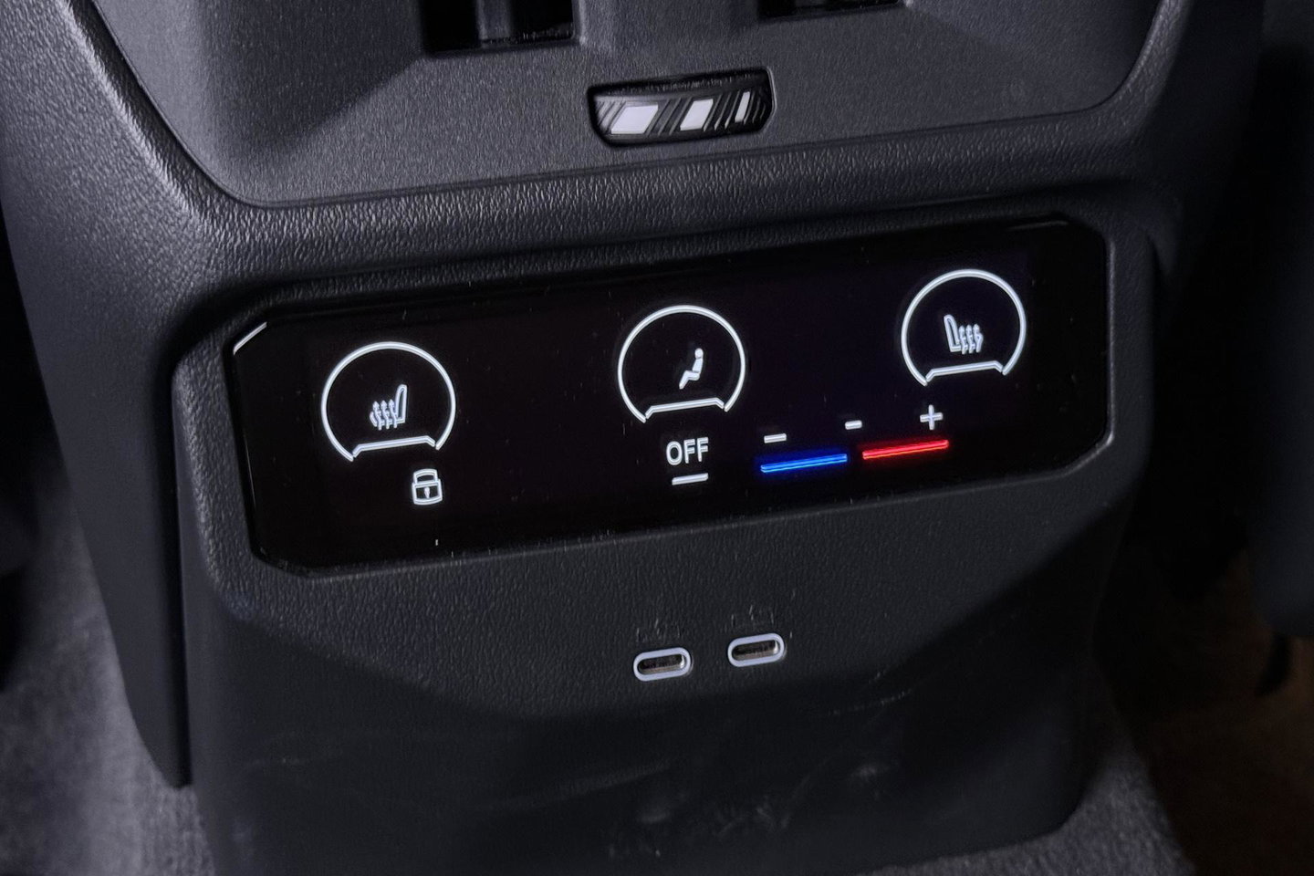 BMW X3 30e xDrive | Harman/Kardon | Stoelventilatie | 360° Camera | Trekhaak | Adaptief onderstel | BLIS | Head-Up | Keyless