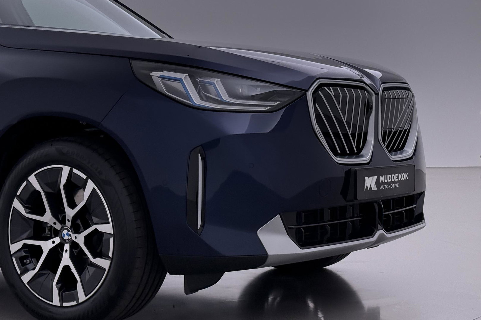 BMW X3 30e xDrive | Harman/Kardon | Stoelventilatie | 360° Camera | Trekhaak | Adaptief onderstel | BLIS | Head-Up | Keyless