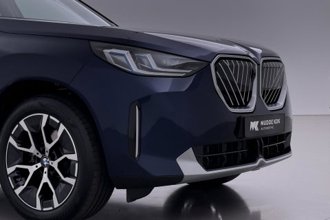 BMW X3 30e xDrive | Harman/Kardon | Stoelventilatie | 360° Camera | Trekhaak | Adaptief onderstel | BLIS | Head-Up | Keyless