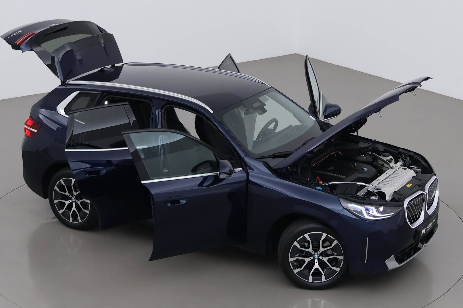 BMW X3 30e xDrive | Harman/Kardon | Stoelventilatie | 360° Camera | Trekhaak | Adaptief onderstel | BLIS | Head-Up | Keyless