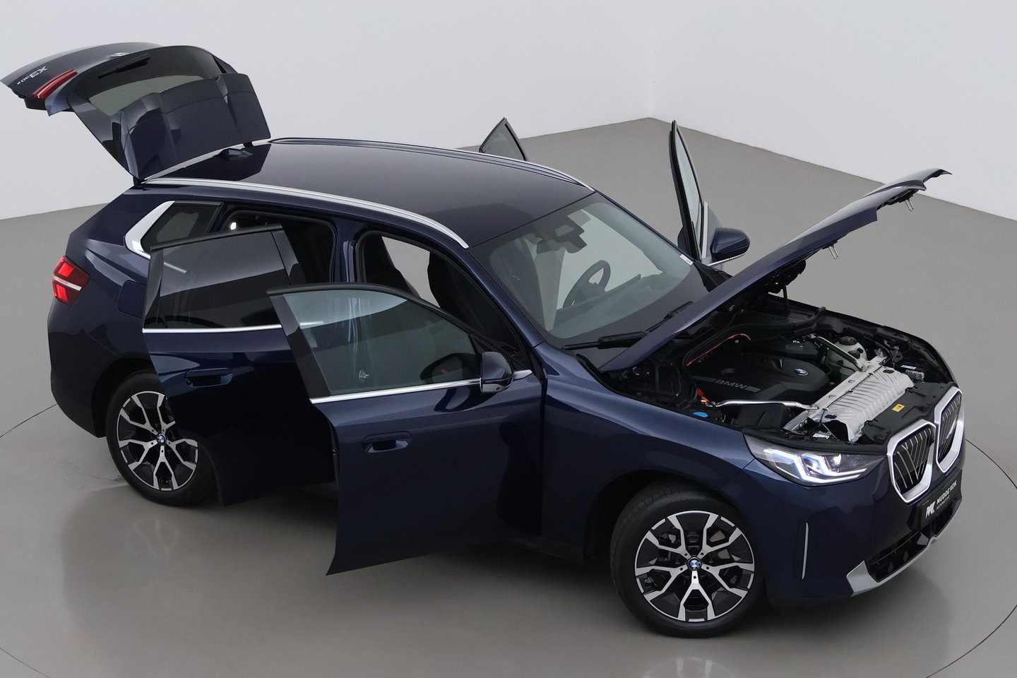 BMW X3 30e xDrive | Harman/Kardon | Stoelventilatie | 360° Camera | Trekhaak | Adaptief onderstel | BLIS | Head-Up | Keyless