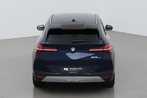 BMW X3 30e xDrive | Harman/Kardon | Stoelventilatie | 360° Camera | Trekhaak | Adaptief onderstel | BLIS | Head-Up | Keyless