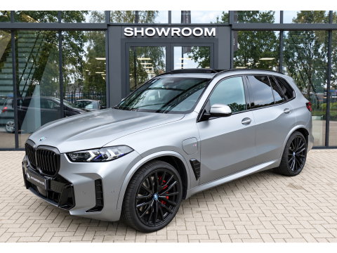 BMW X5 XDrive50e PANO SKYLOUNGE H&K VOL