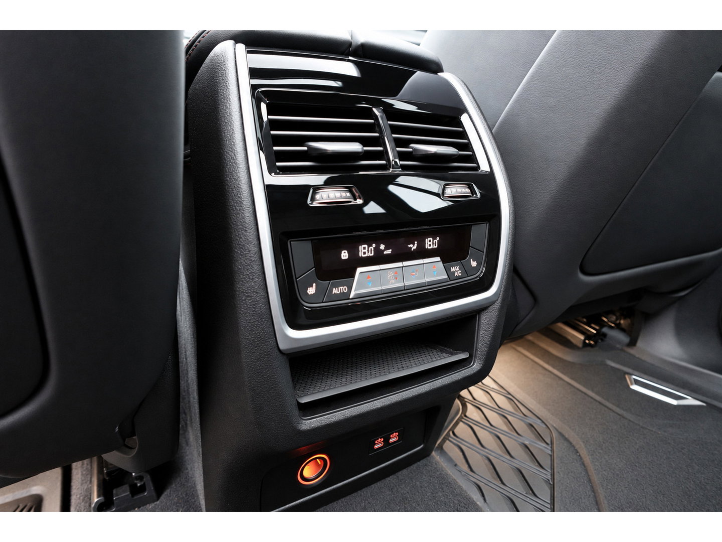 BMW X5 XDrive50e PANO SKYLOUNGE H&K VOL