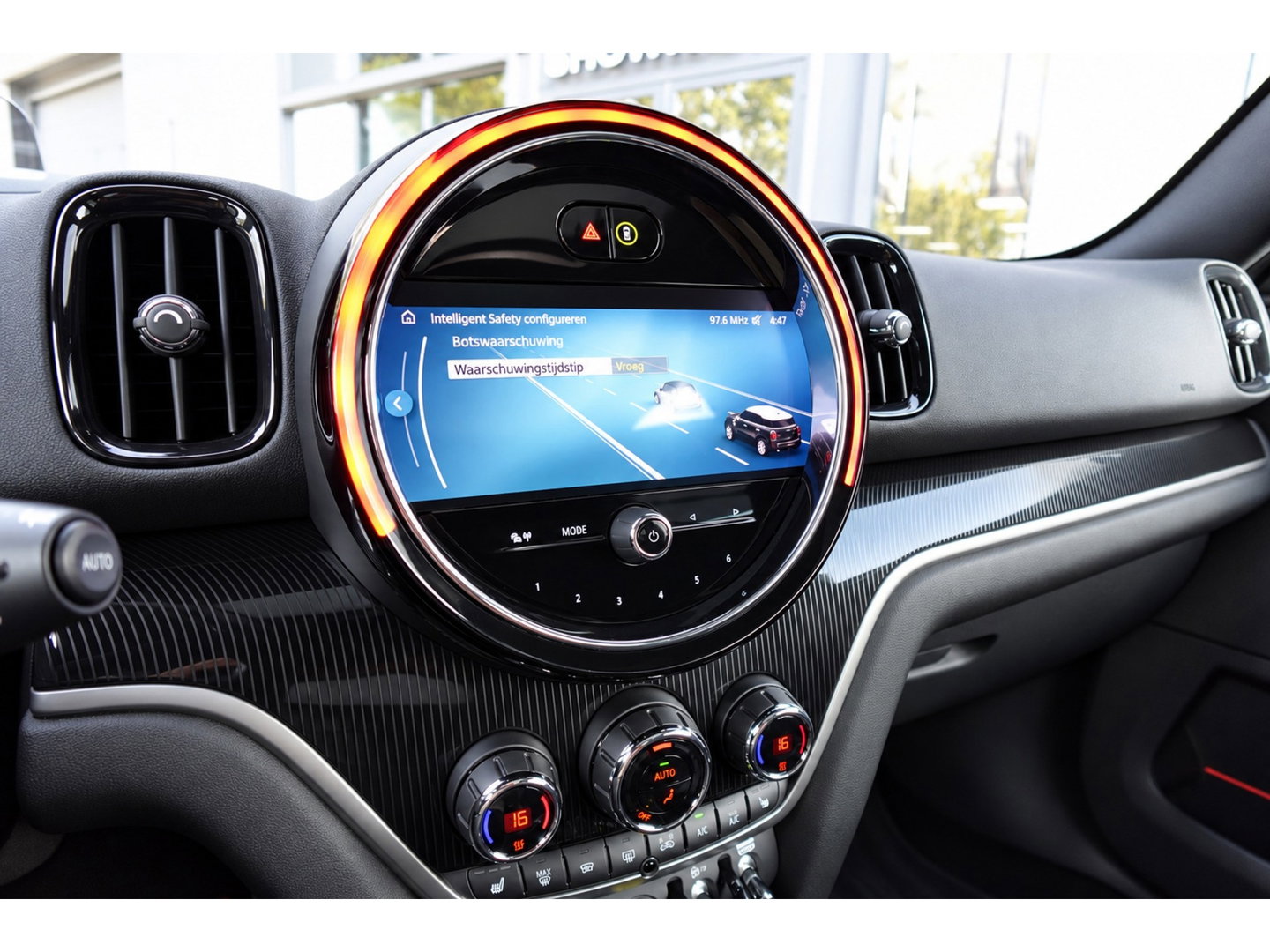 MINI Countryman 1.5 Cooper S E ALL4 Essential PANO H&K HUD