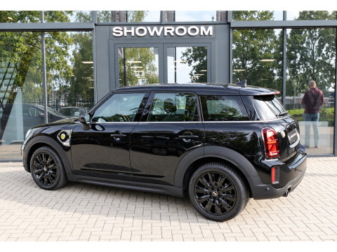 MINI Countryman 1.5 Cooper S E ALL4 Essential PANO H&K HUD