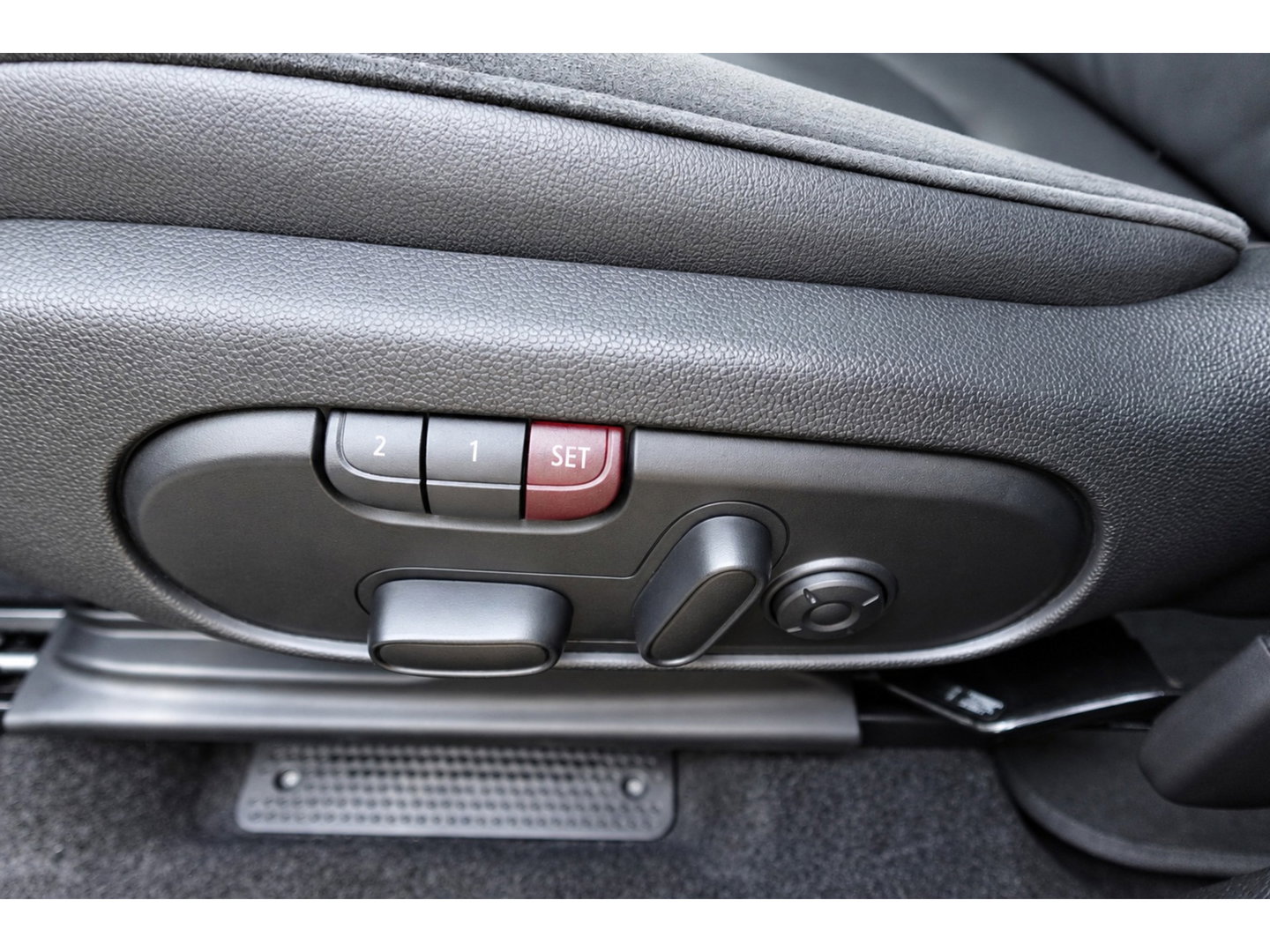 MINI Countryman 1.5 Cooper S E ALL4 Essential PANO H&K HUD