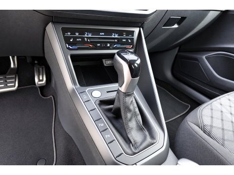 Volkswagen Polo 1.0 TSI R-Line KEYLESS IQ.LIGHT PANO VOL