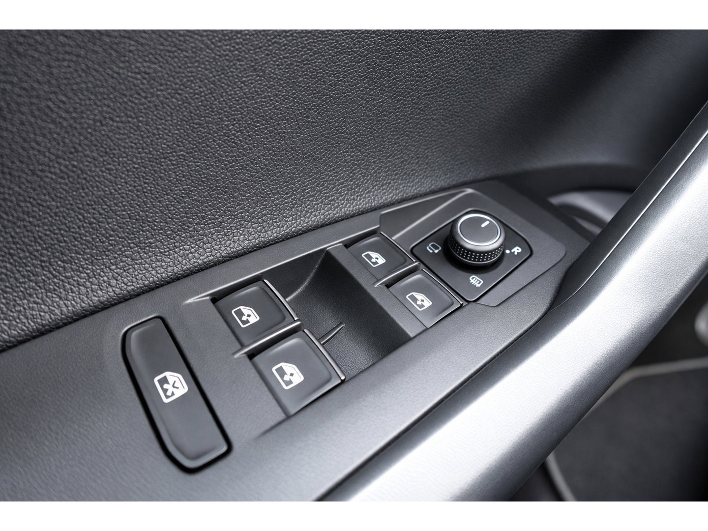 Volkswagen Polo 1.0 TSI R-Line KEYLESS IQ.LIGHT PANO VOL