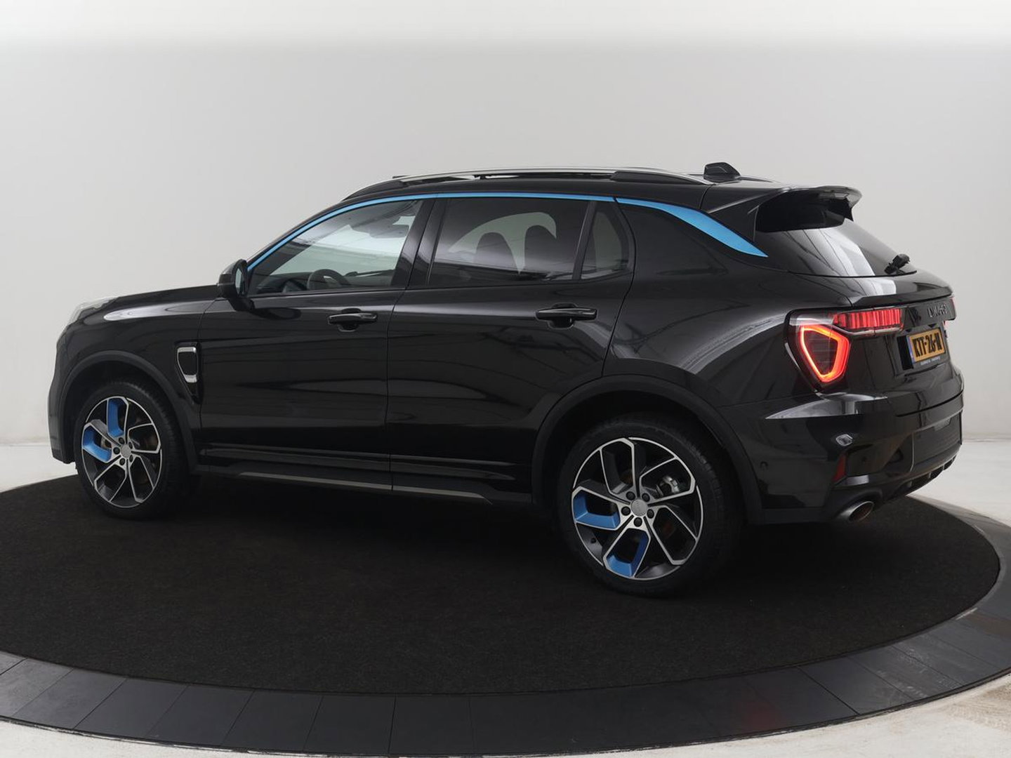 Lynk & Co 1 1.5