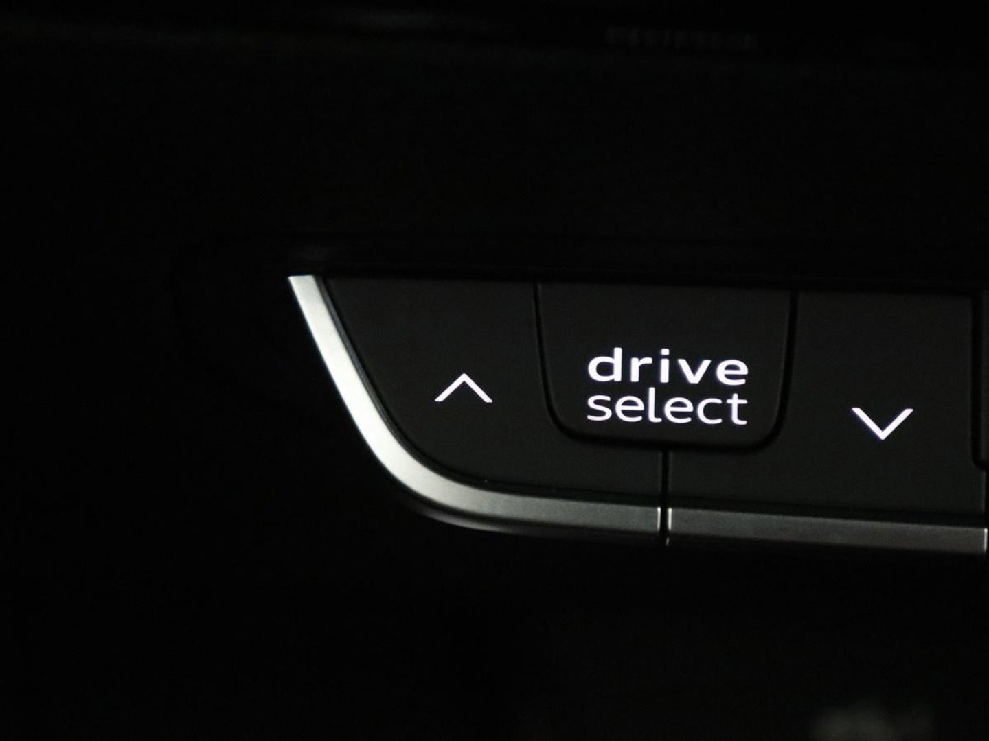 Audi A4 Avant 35 TFSI S edition Competition
