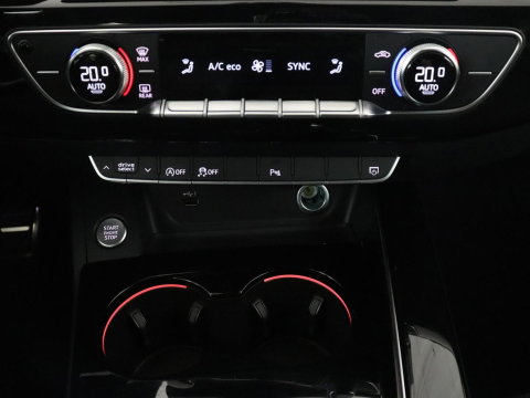 Audi A4 Avant 35 TFSI S edition Competition