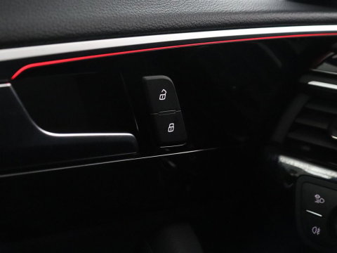 Audi A4 Avant 35 TFSI S edition Competition