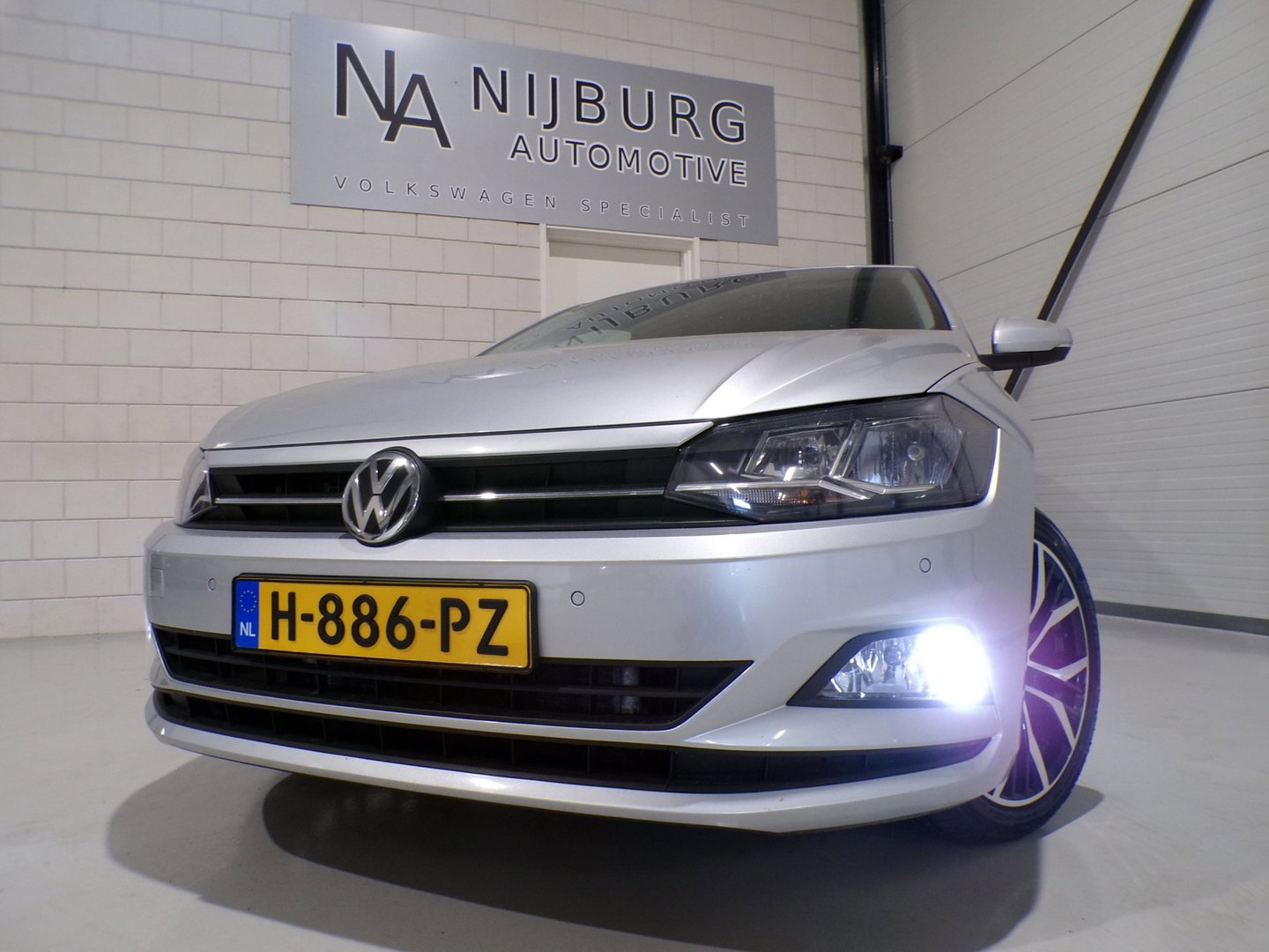 Volkswagen Polo 1.0 TSI Comfortline "Origineel NL!" Apple-Carplay Trekhaak Parkeersensor Adaptive-Cruise Climatronic "1e eigenaar"