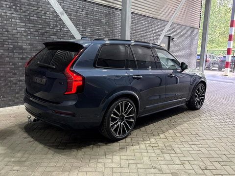 Volvo XC90 T8 Ultra Black Edition | Luchtvering | B&W | Stoelventilatie | 22 inch | Pilot Assist