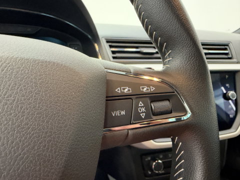 SEAT Arona 1.0 TSI Xcellence Business Intense Navigatie Full-led Adaptive-Cruise