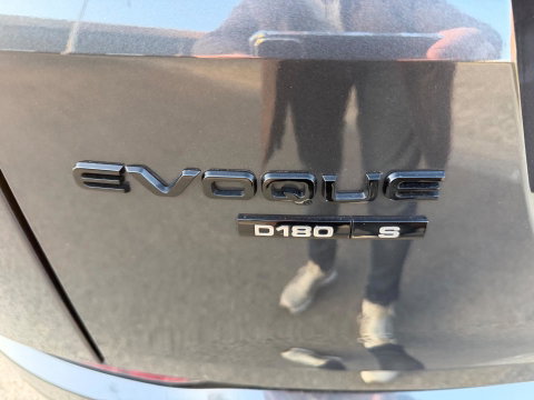 Land Rover Range Rover Evoque 2.0 D180 AWD R-Dynamic SE Leer Navi Led-Xenon Meridia Soundsysteem,