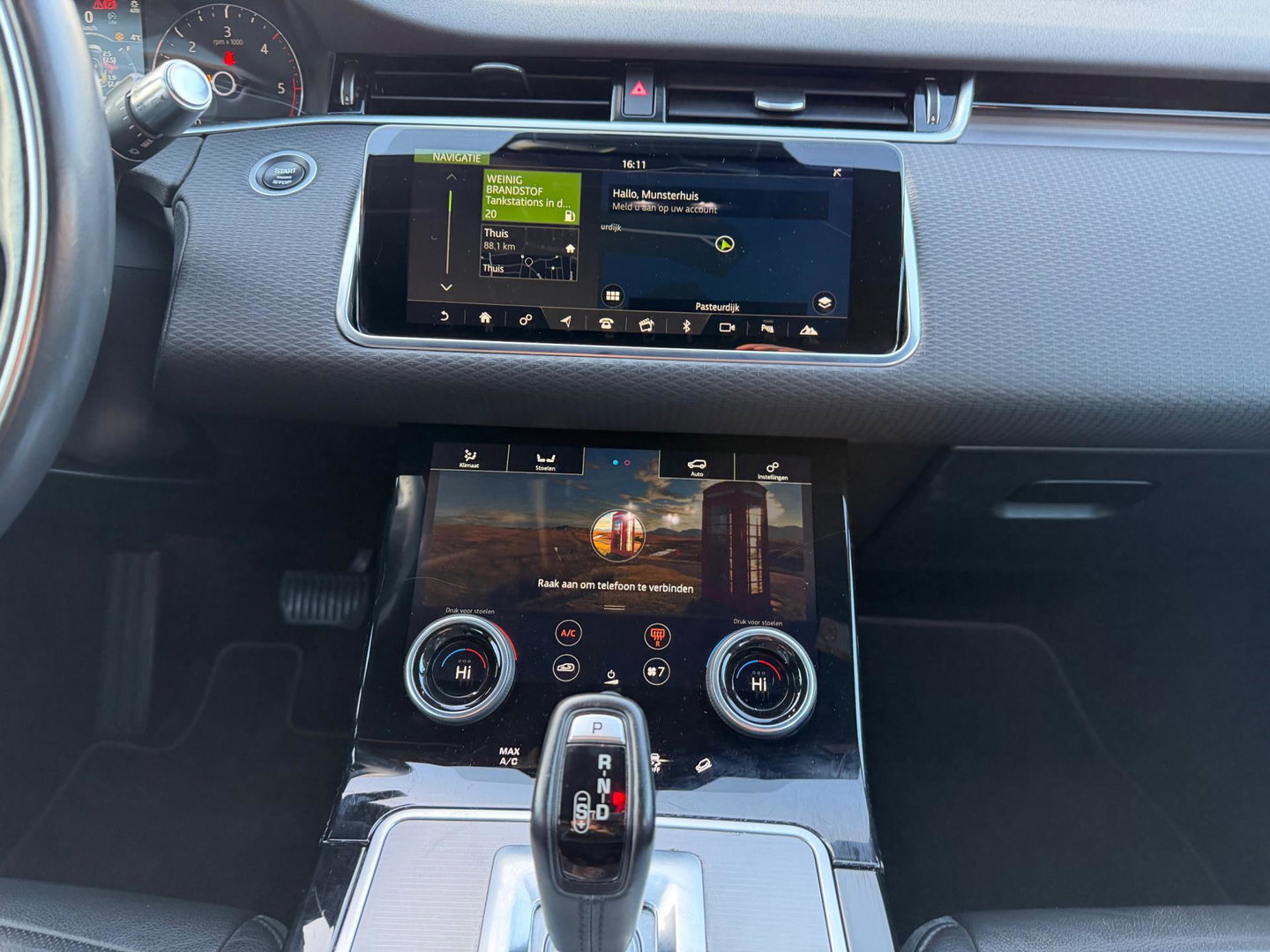 Land Rover Range Rover Evoque 2.0 D180 AWD R-Dynamic SE Leer Navi Led-Xenon Meridia Soundsysteem,