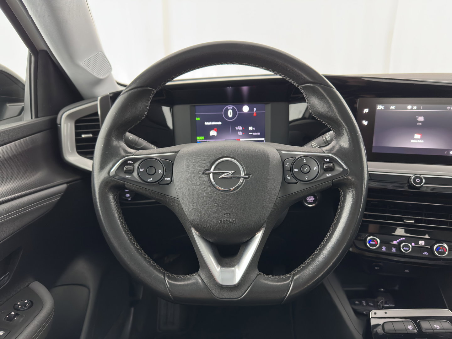 Opel Mokka-e Elegance 50-kWh 11kw bl. *DIGI-COCKPIT | FULL-LED | CARPLAY | COMFORTSEATS | CAMERA | KEYLESS | DAB+ | ECC | CRUISE | 17''ALU*