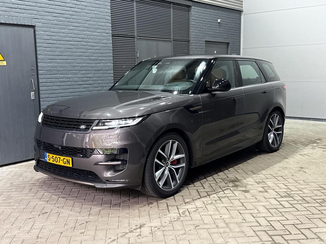 Land Rover Range Rover Sport 3.0 P510e First Edition | Luchtvering | Trekhaak | Panoramadak | Koelkast | Meridian