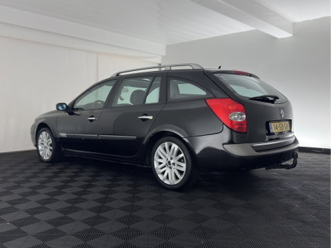 Renault Laguna Grand Tour 2.0-16V Privilège Aut. *PANO | LEATHER-FABRIC | NAVI-FULLMAP | CABASSE-SOUND | ECC | CRUISE | 17''ALU | TOWBAR*