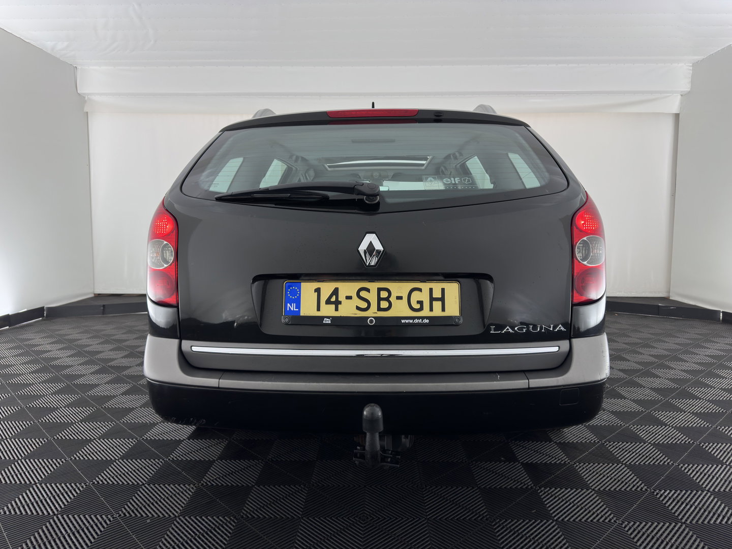 Renault Laguna Grand Tour 2.0-16V Privilège Aut. *PANO | LEATHER-FABRIC | NAVI-FULLMAP | CABASSE-SOUND | ECC | CRUISE | 17''ALU | TOWBAR*