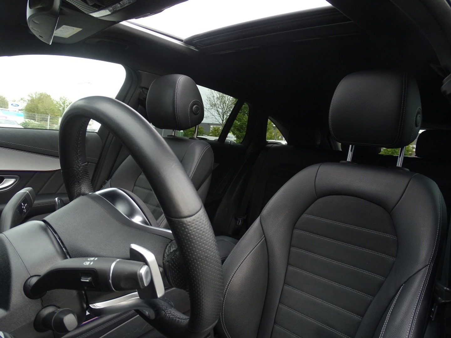 Mercedes-Benz EQC 400 4M 408PK AMG / Burmester / 360° / *NAP*