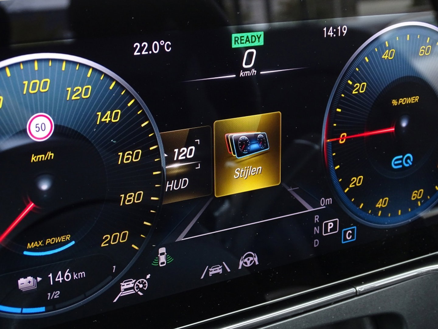 Mercedes-Benz EQC 400 4M 408PK AMG / Burmester / 360° / *NAP*