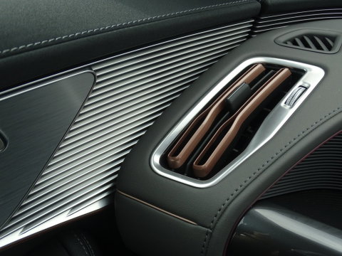 Mercedes-Benz EQC 400 4M 408PK AMG / Burmester / 360° / *NAP*